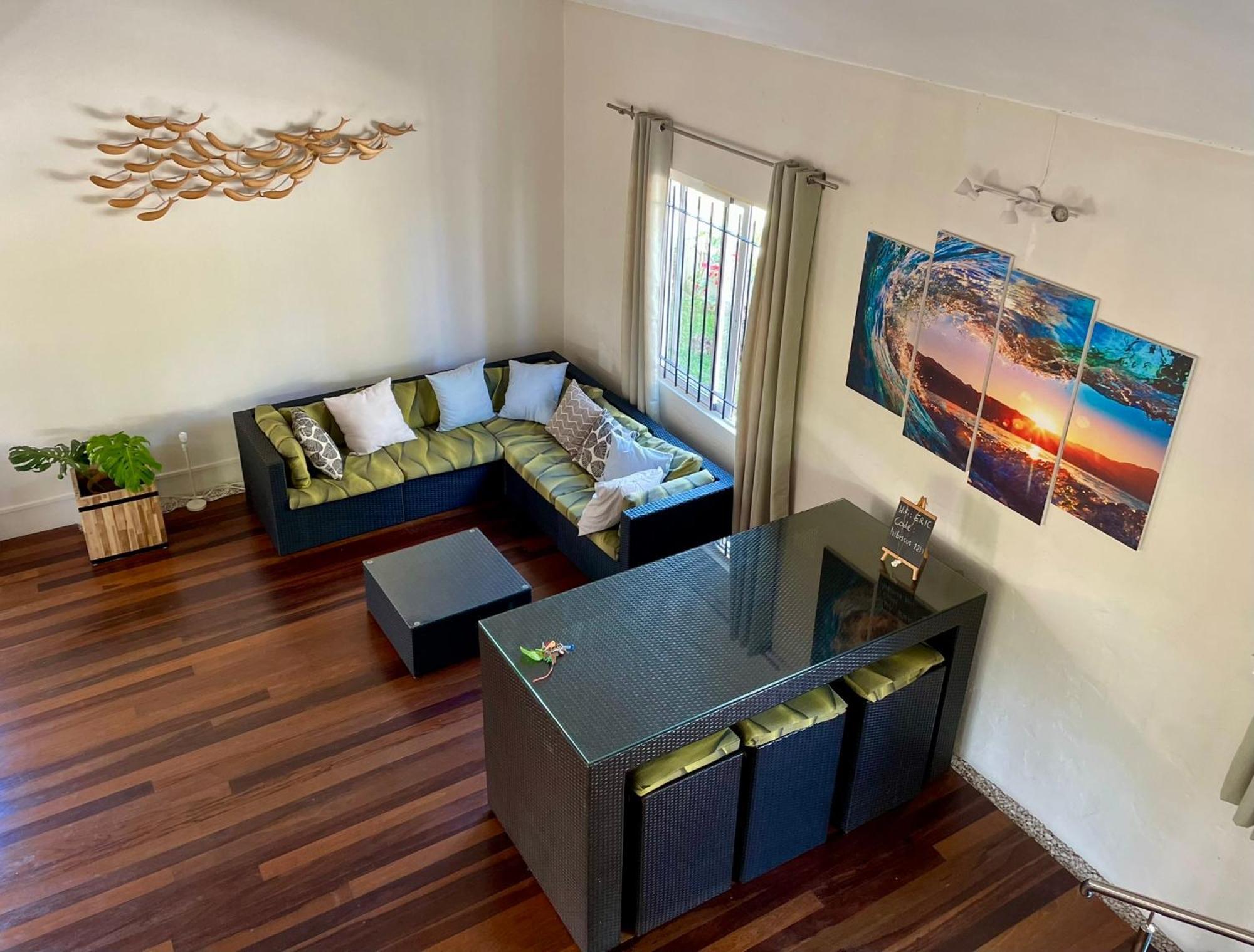 Manawa And One Eye Apartments La Gaulette Bagian luar foto